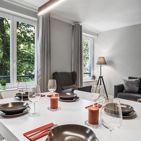 Traumhafte Wohnung Mitten In Charlottenburg Berlin Dış mekan fotoğraf